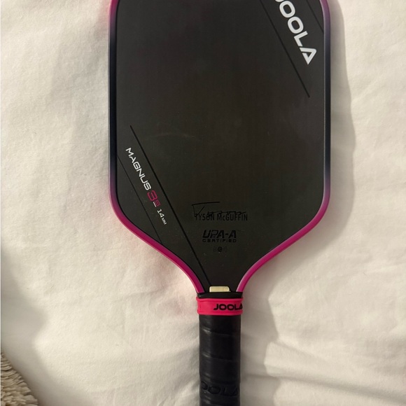 Joola Pickleball Paddle - Pink Trim / black - Picture 4 of 15